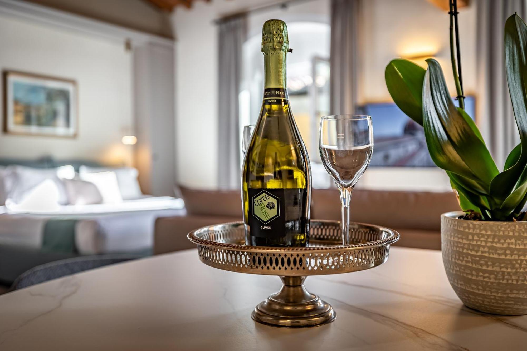 Dimora Collection - Le Torri - Boutique Luxury Suites - Adults Only Florens Exteriör bild