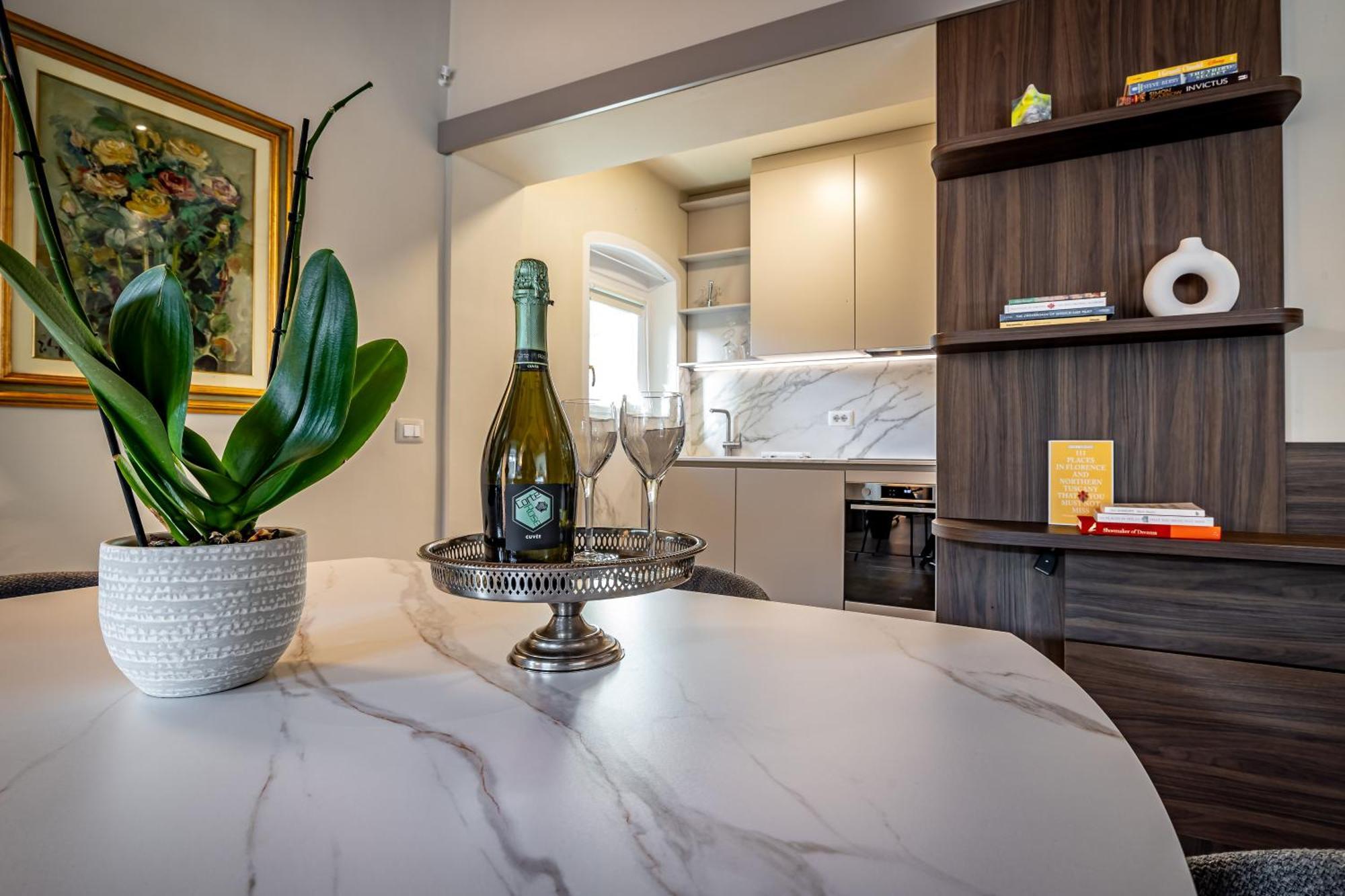Dimora Collection - Le Torri - Boutique Luxury Suites - Adults Only Florens Exteriör bild