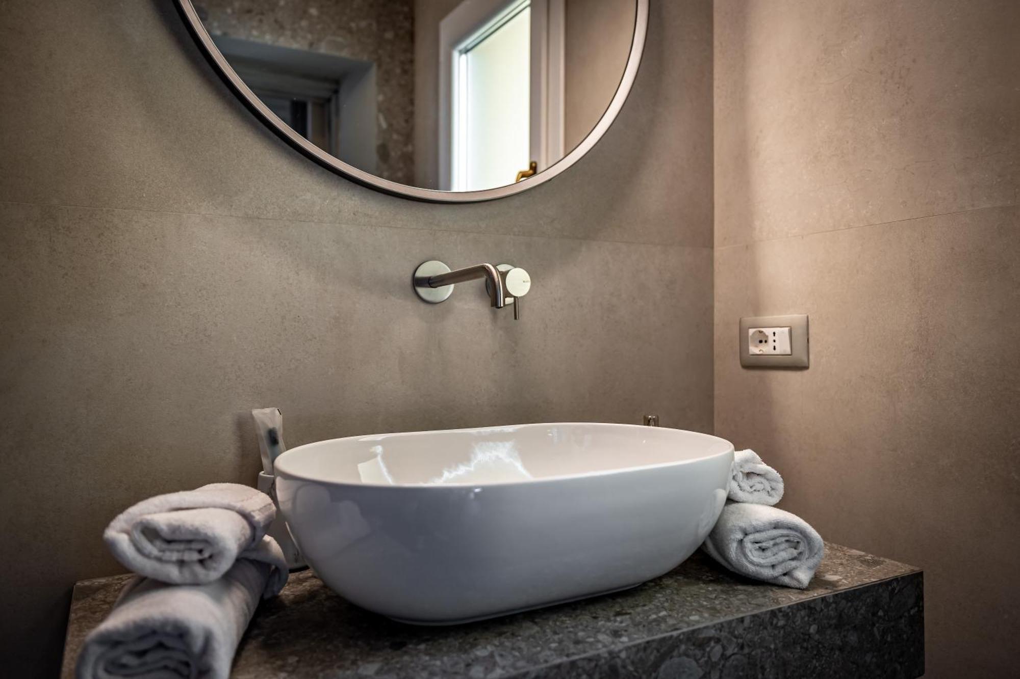 Dimora Collection - Le Torri - Boutique Luxury Suites - Adults Only Florens Exteriör bild